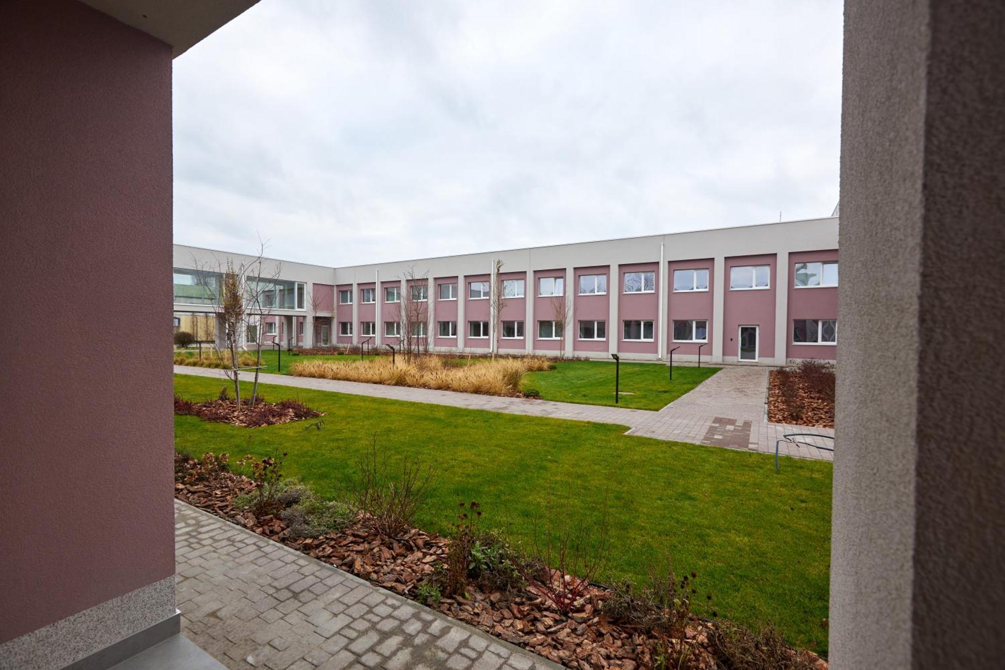 Спа-Готель Поло-Медлайф Kremenchuk Exterior foto